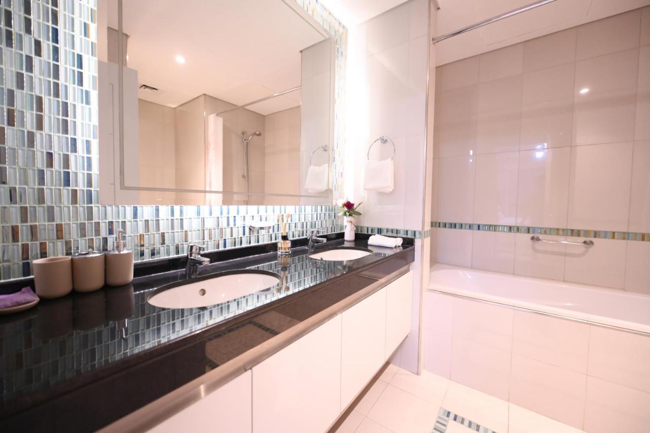 Trinity Holiday Homes - Discover The True Definition Of Luxury At 2Br In Dubai Marina Exterior foto